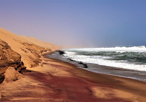 Dunes meet Sea